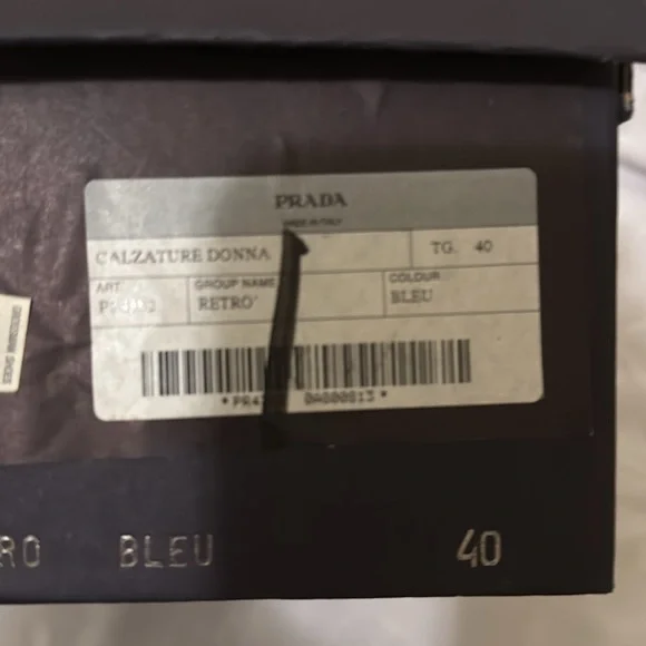 Vintage Rare Prada Early 2000s Low Kitten Heel Loafers - Picture 8 of 8